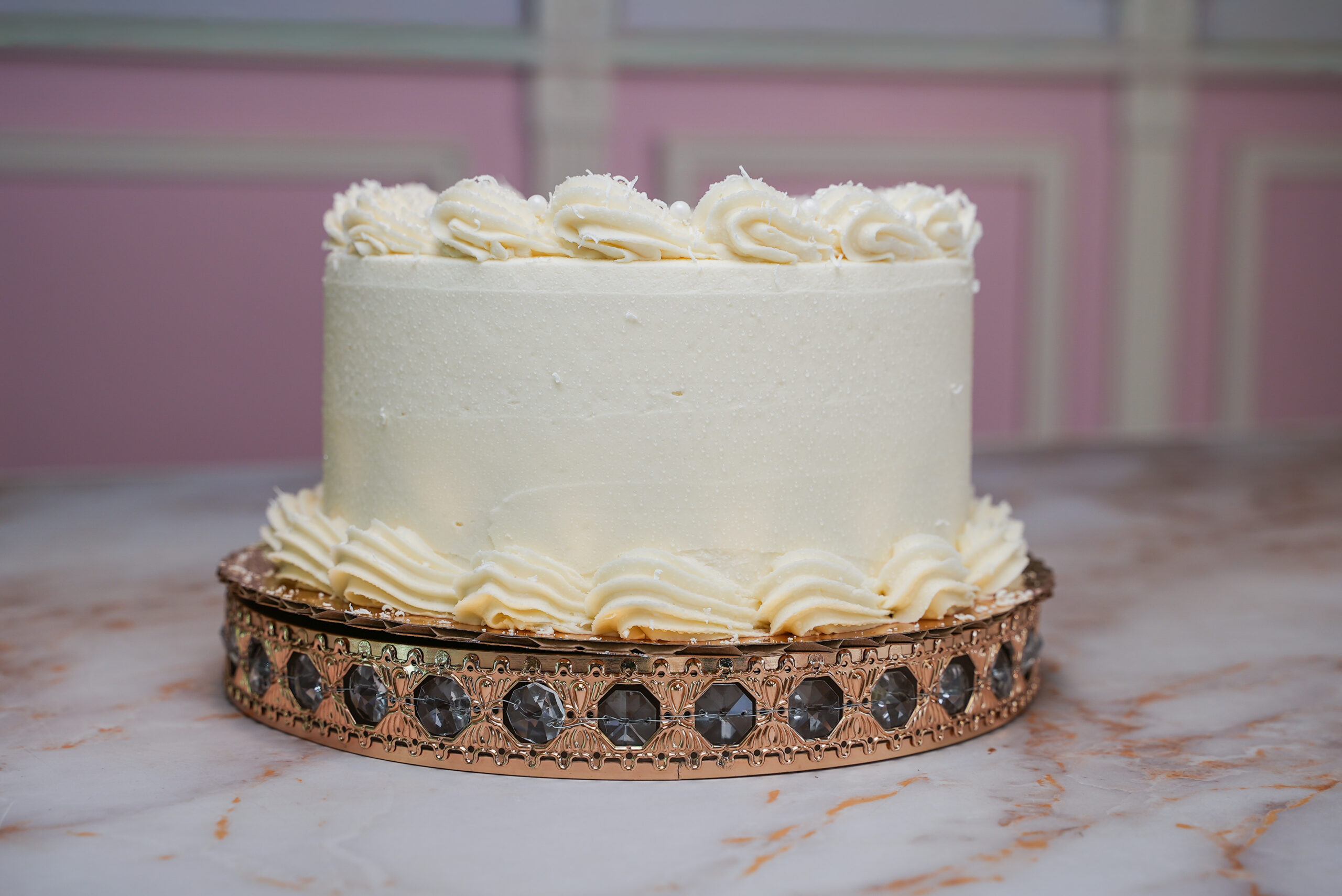 Triple Vanilla Cake - Image 3